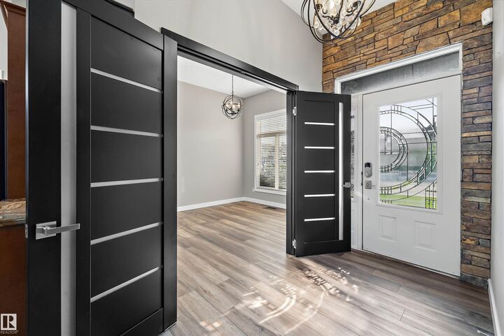 Property Photo: 4044 Crowsnest Crescent AB T8H 0G9