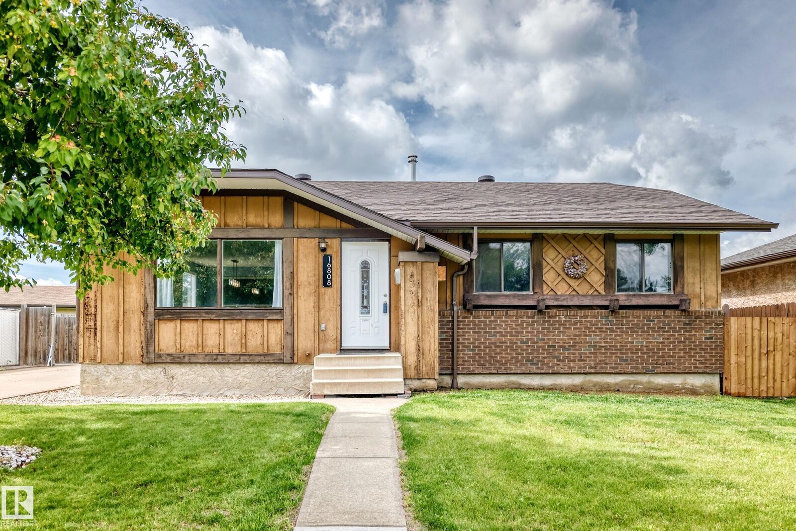Property Photo: 16808 100 Street NW AB T5X 4L6
