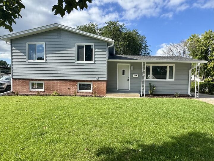 Property Photo:  2744 18th Ave N  IA 50501 