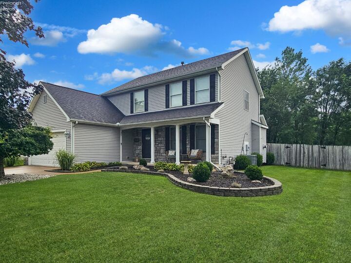 Property Photo:  115 Merlin Lane  OH 43410 