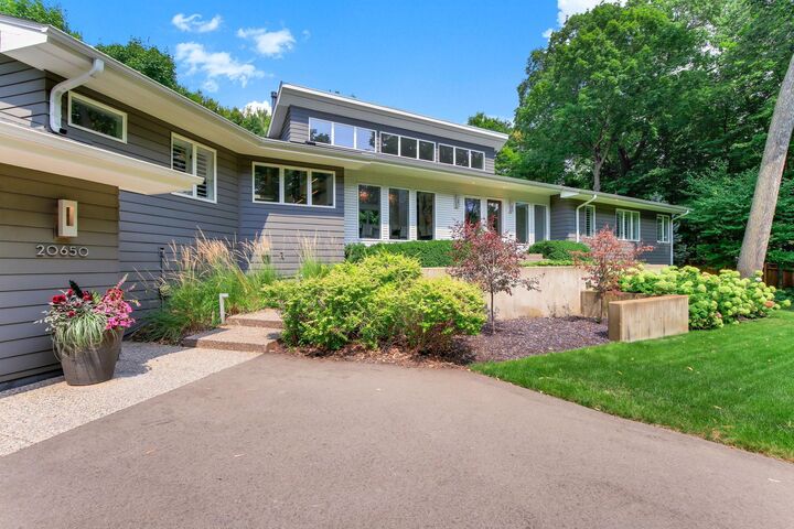 Property Photo: 20650 Bayview Court MN 55331