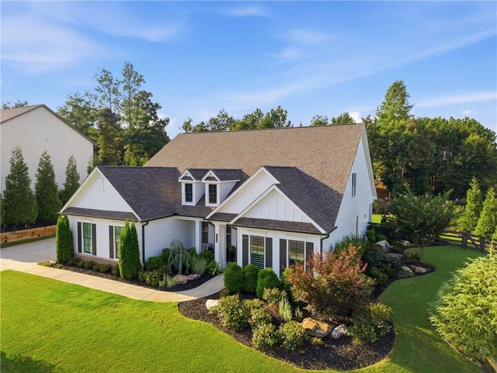 Property Photo:  6510 Serene Way  GA 30534 