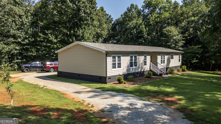 Property Photo: 2991 N 113 Highway GA 30179