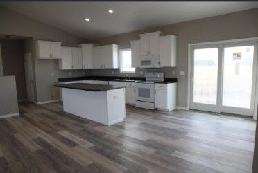 Property Photo: 10581 E Briarwood Drive KS 67801