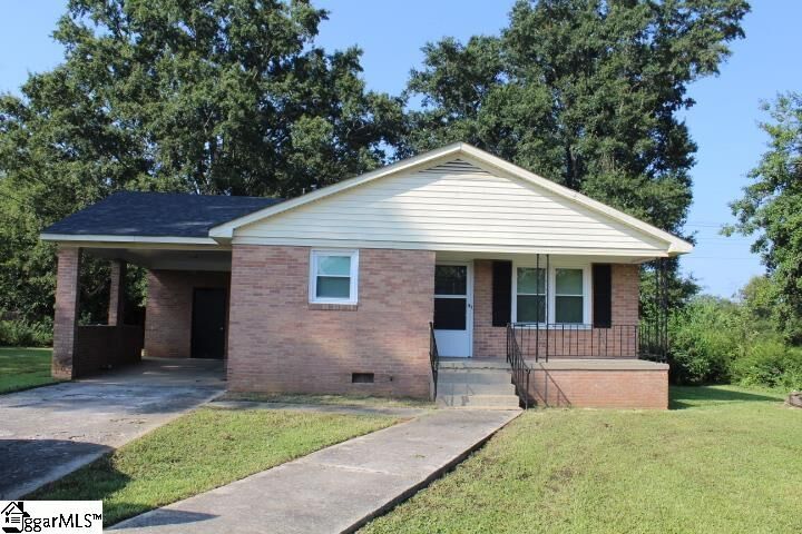 Property Photo:  86 Grove Street  SC 29325 