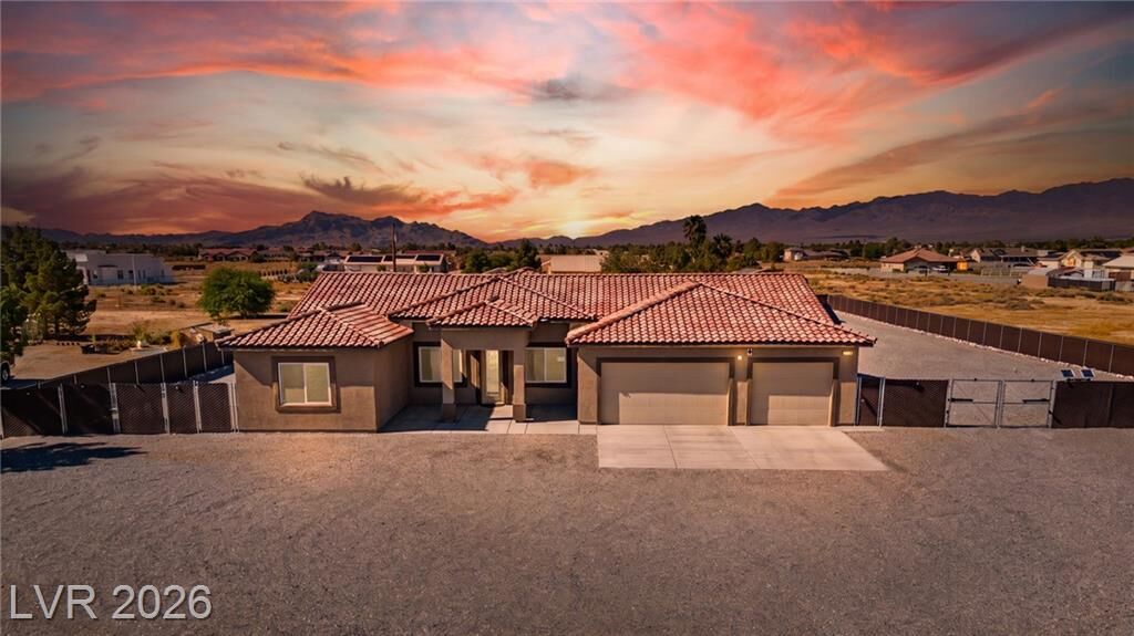 Property Photo:  1360 Labrador Street  NV 89048 