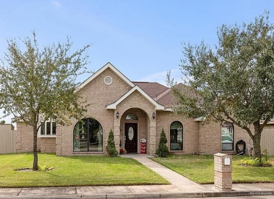 Property Photo:  1806 E Flora Avenue  TX 78557 