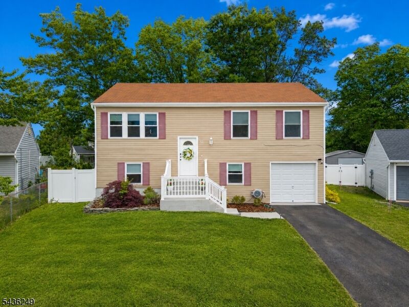 Property Photo:  43 Tiller Dr  NJ 08005 