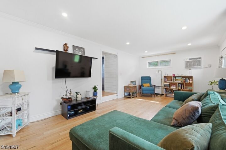 Property Photo: 106 Hillcrest Ave NJ 07424