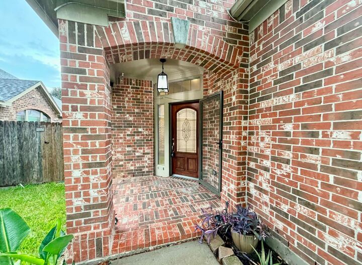 Property Photo:  5607 Wagon Wheel Lane  TX 77471 