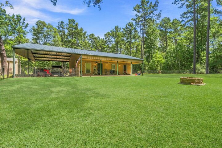 Property Photo: 340 Tree Monkey Road TX 77351