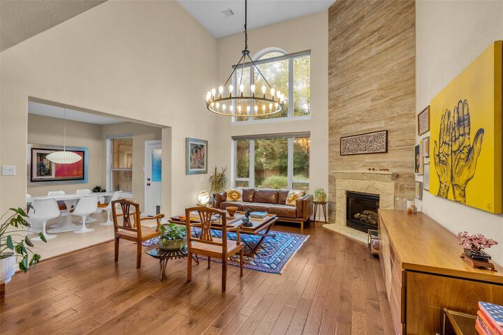 Property Photo:  2 Glistening Pond Place  TX 77382 