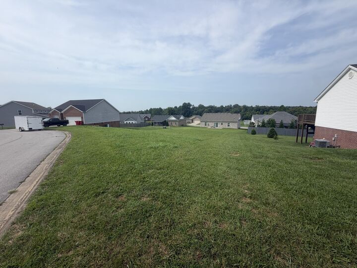 Property Photo:  114 Persimmon Ridge Drive  KY 40601 