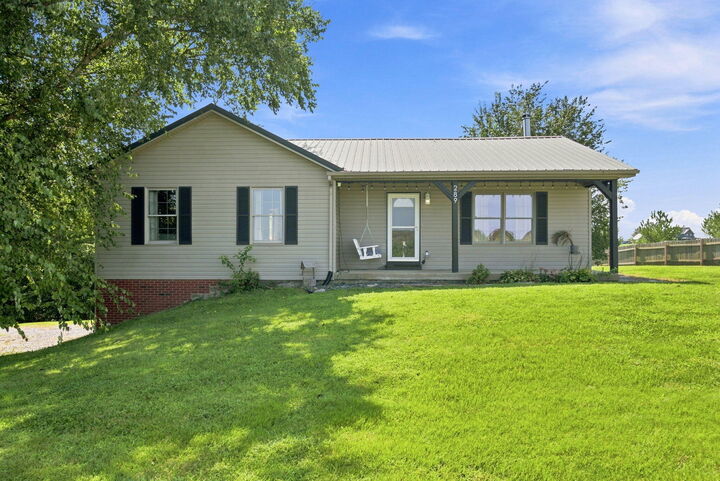 Property Photo:  289 Turner Ridge  KY 40475 