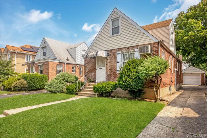 Property Photo:  5615 196th Street  NY 11365 