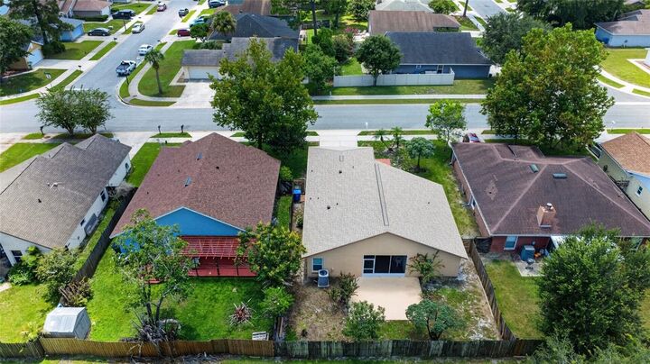 Property Photo: 1053 Sugarberry Trail FL 32765