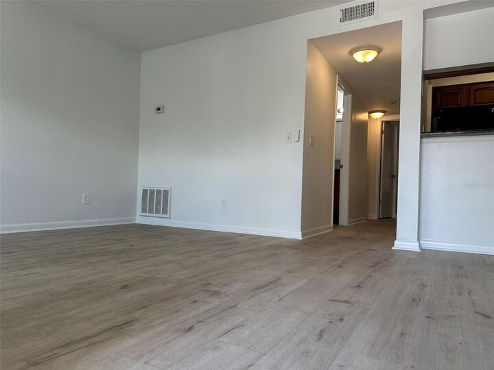 Property Photo:  5440 S Macdill Avenue 1C  FL 33611 