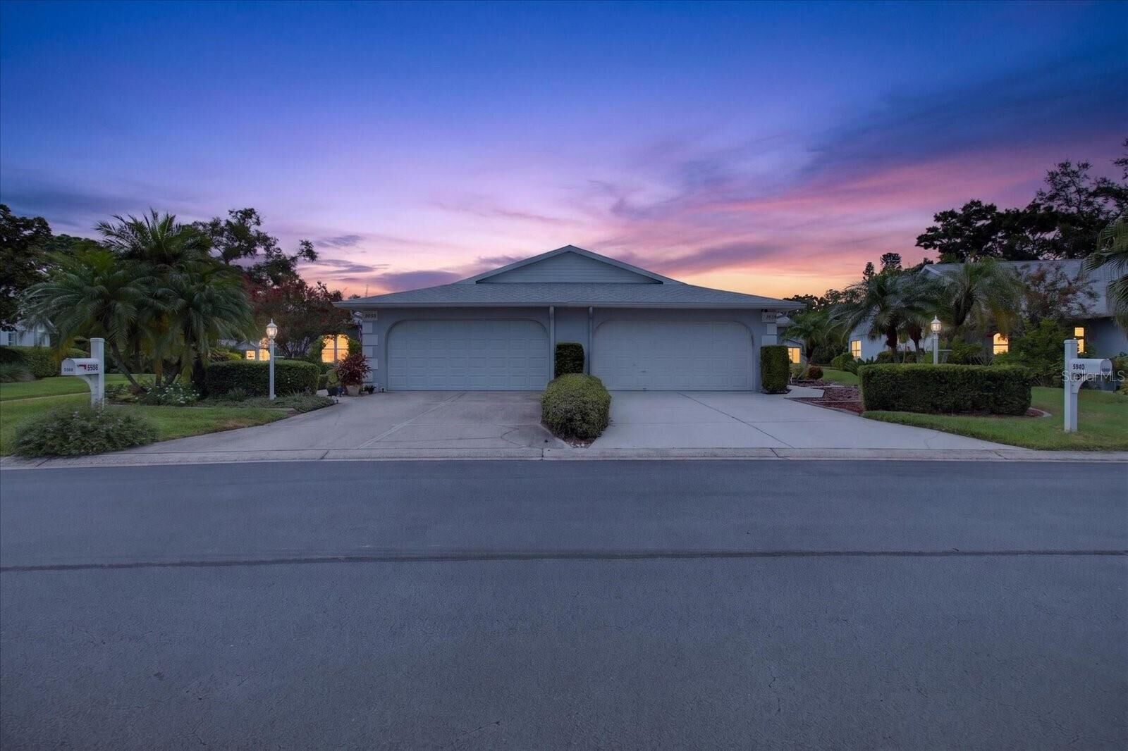 Property Photo:  5988 Bonaventure Place  FL 34243 
