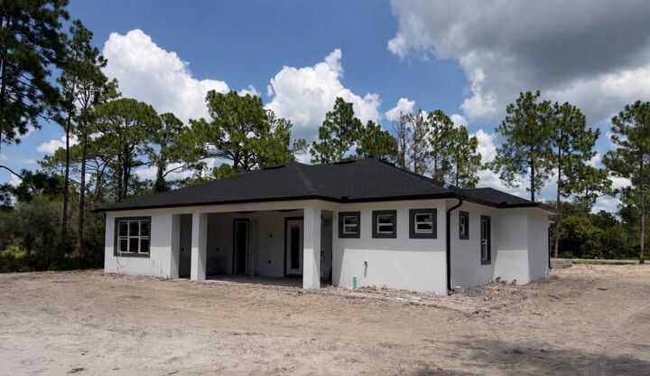 Property Photo:  40401 Royal Trails Road  FL 32736 