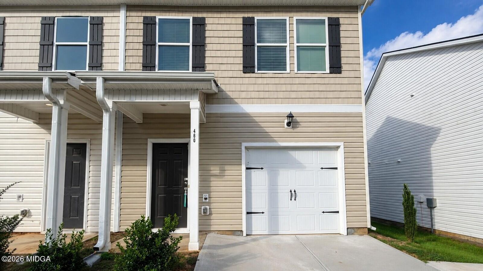 Property Photo:  460 Oakwood Drive NW  GA 31061 