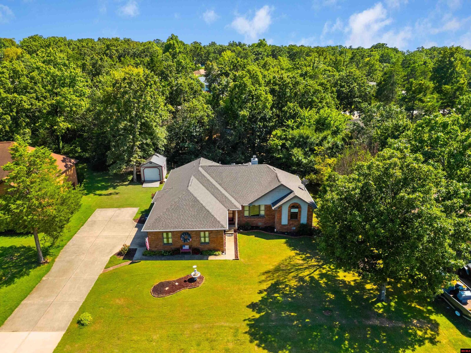 Property Photo:  1210 Spring Street  AR 72653 