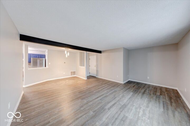 Property Photo:  1763 Wellesley Lane 2-A  IN 46219 