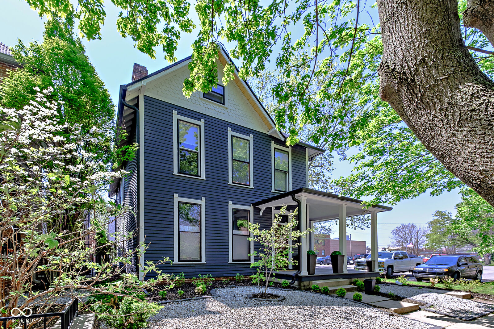 Property Photo: 219 E 11th Street IN 46202