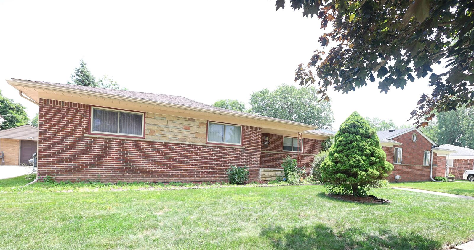 Property Photo:  23700 Radclift Street  MI 48237 