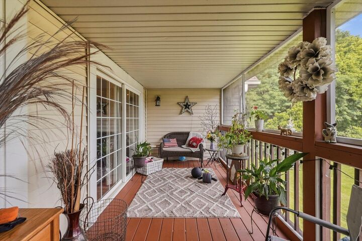Property Photo:  2794 Edwards St  WI 53120 