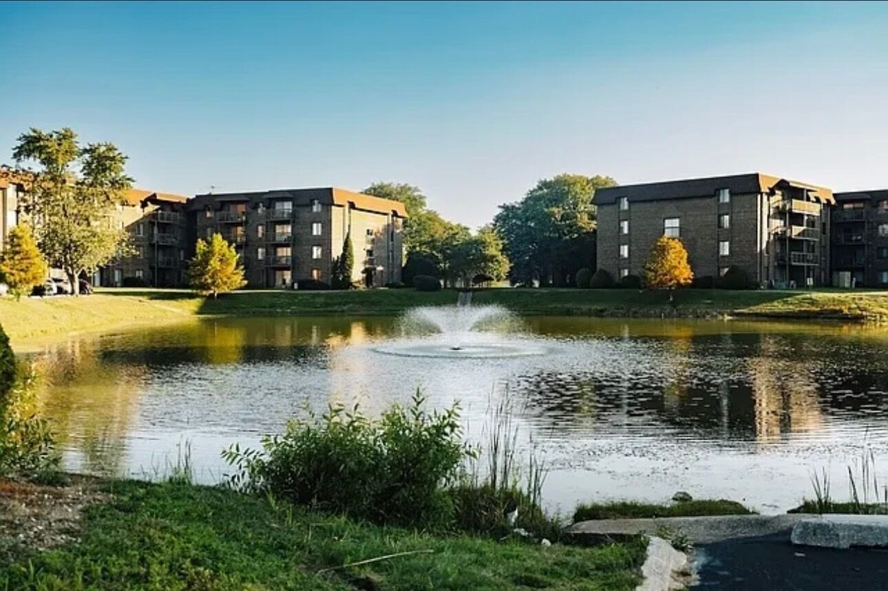 Property Photo: 840 Elder Road A305 IL 60430
