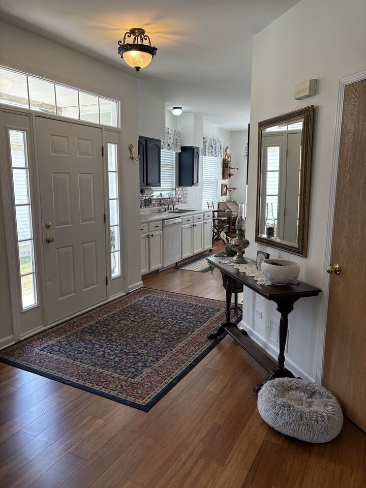 Property Photo:  5 E Hague Drive  IL 60002 