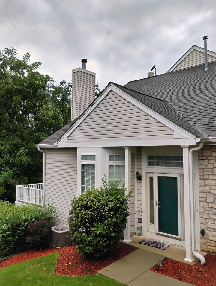 Property Photo: 229 Rainier Way IL 60020