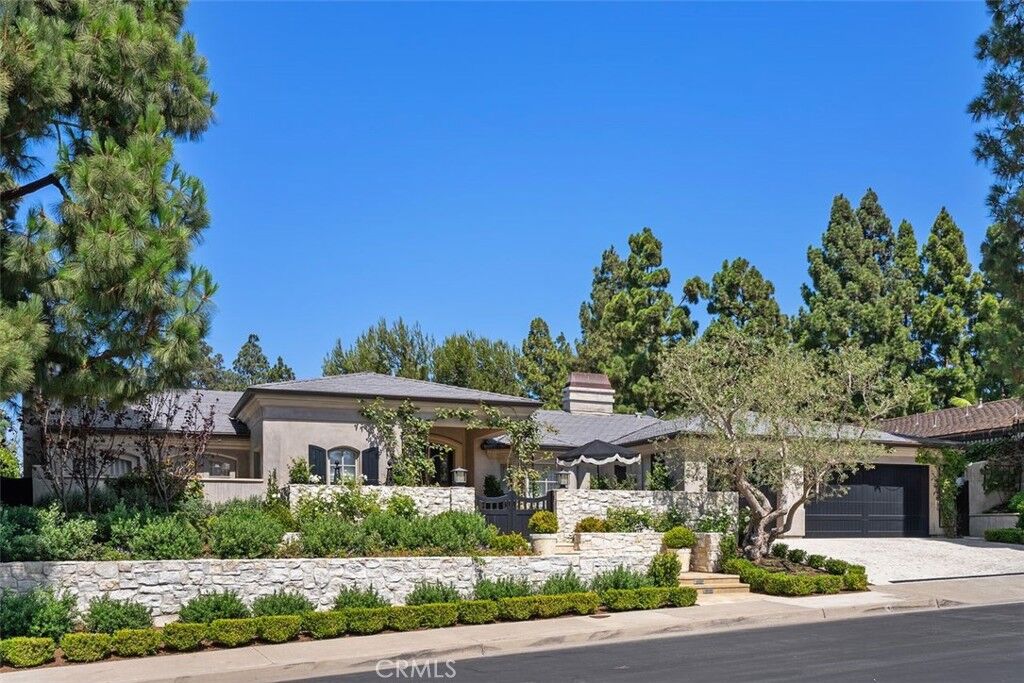 Property Photo:  4 Winged Foot Lane  CA 92660 
