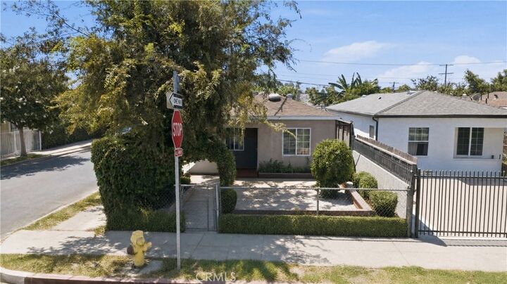 Property Photo:  2324 E 108th  CA 90059 