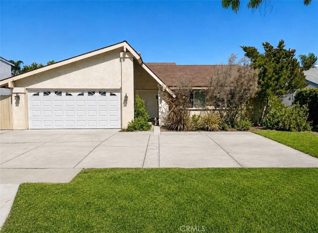 Property Photo:  3205 Ramona  CA 92707 