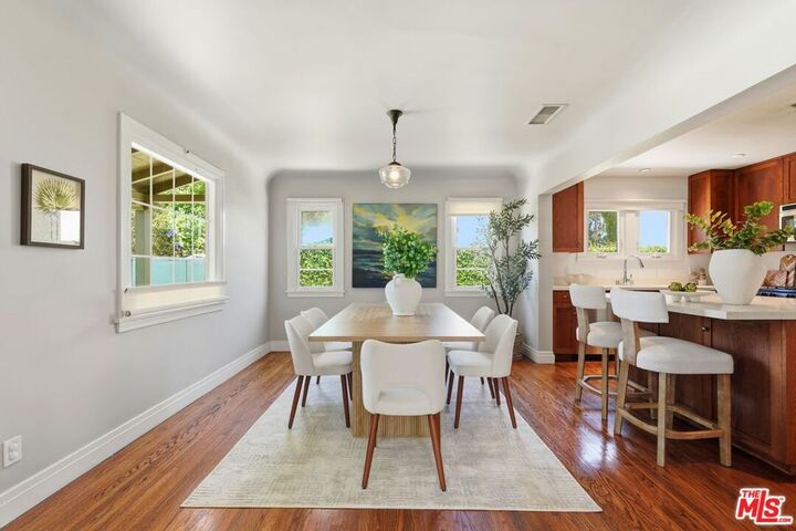 Property Photo:  3130 Hutchison Avenue  CA 90034 