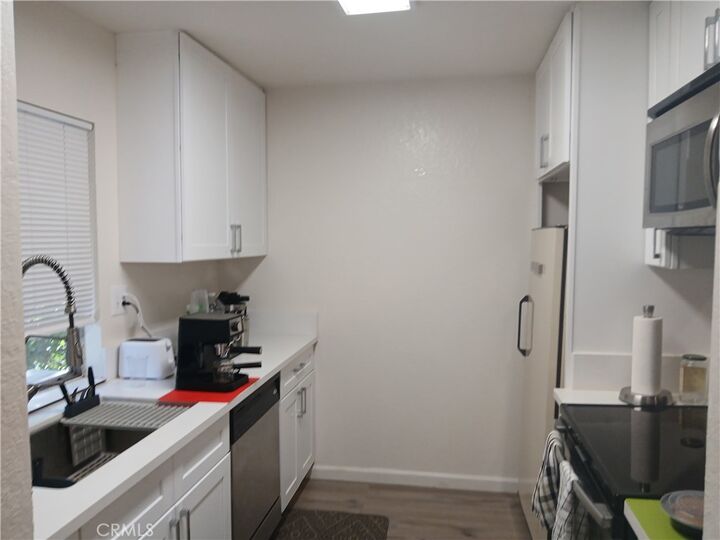 Property Photo:  23732 Hillhurst Drive 67  CA 92677 