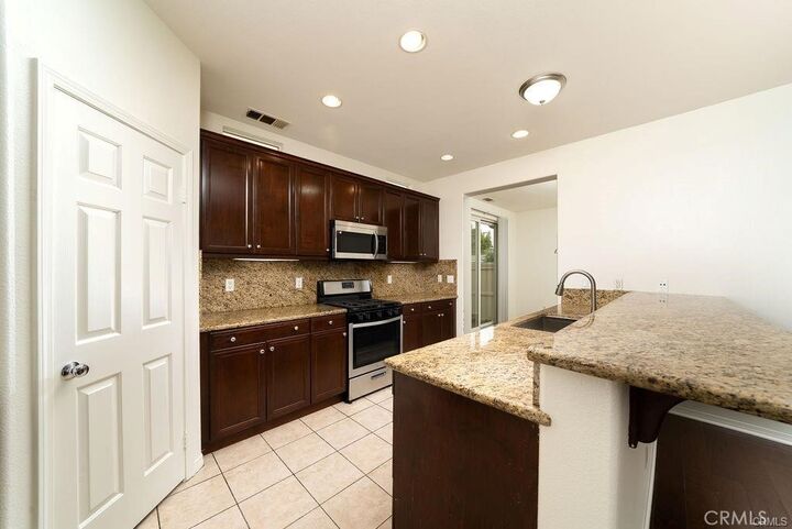 Property Photo:  22532 Venice  CA 90745 
