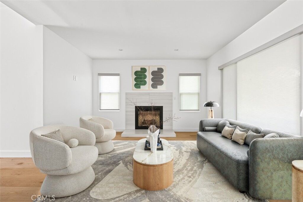 Property Photo: 641 E Grinnell CA 91501