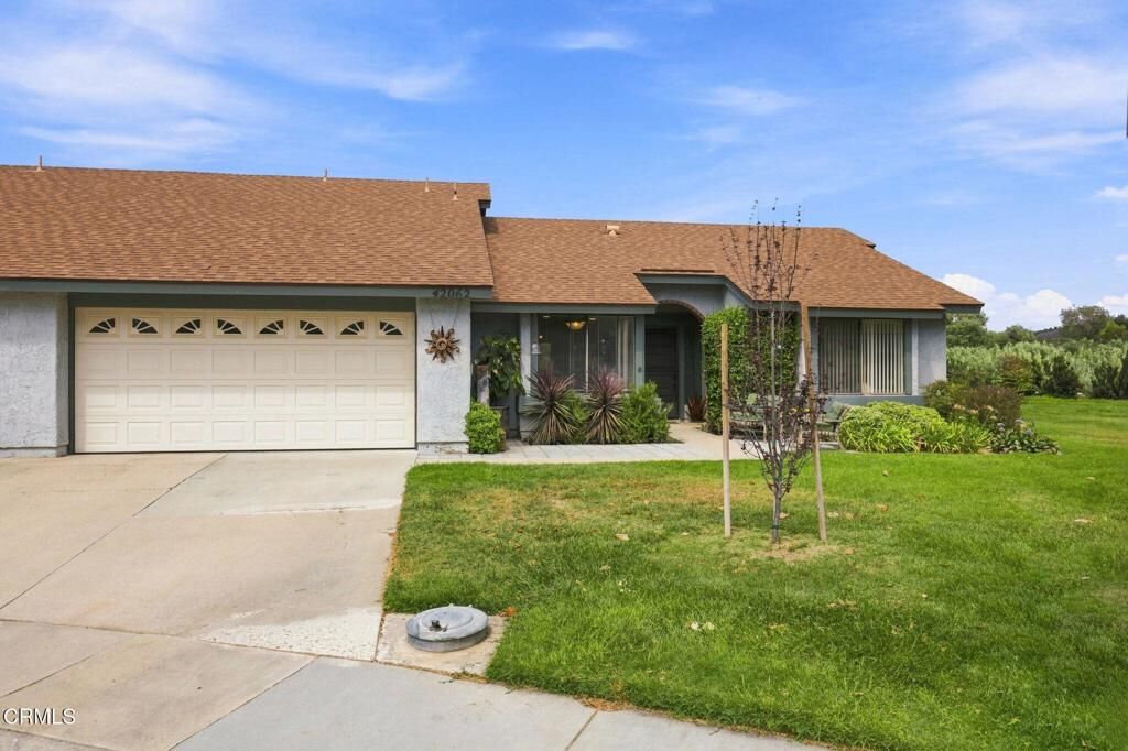 Property Photo:  42062 Village 42  CA 93012 