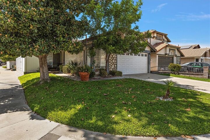 Property Photo: 1137 Bautista Lane CA 92324