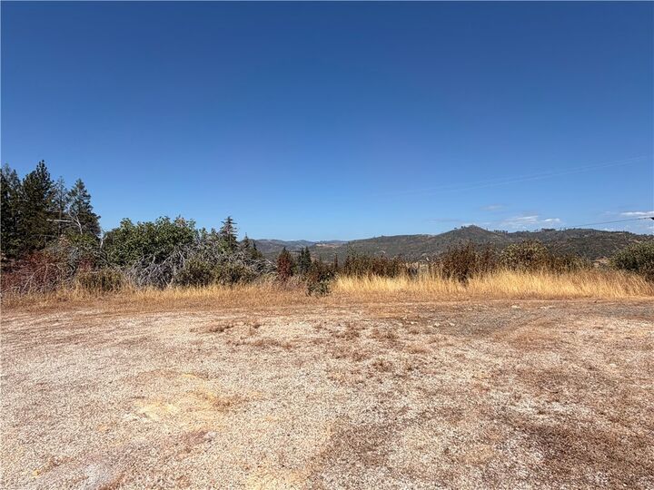 Property Photo: 3512 Skycrest CA 95965