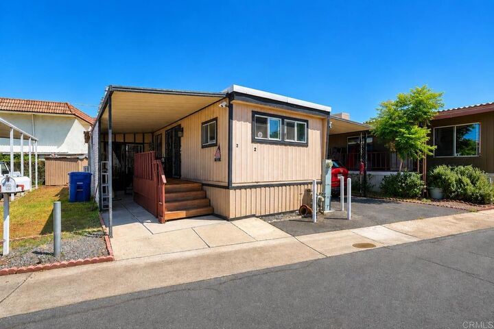 Property Photo:  1174 E Main Street 2  CA 92021 
