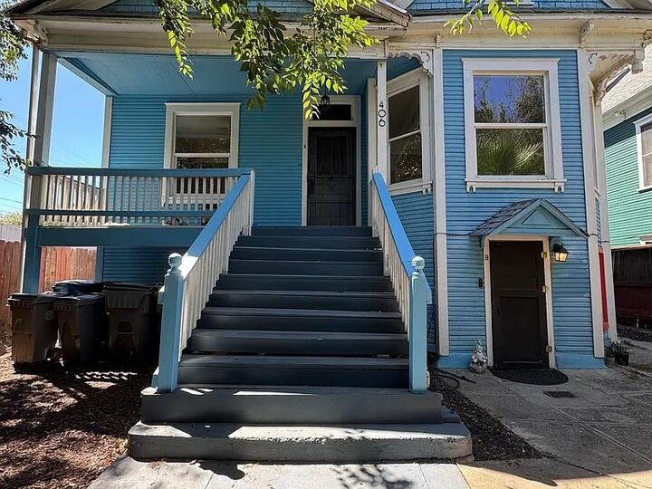 Property Photo: 406 8th Street CA 95814
