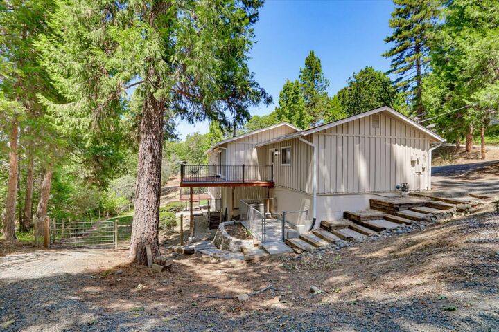 Property Photo: 15632 Shannon CA 95959