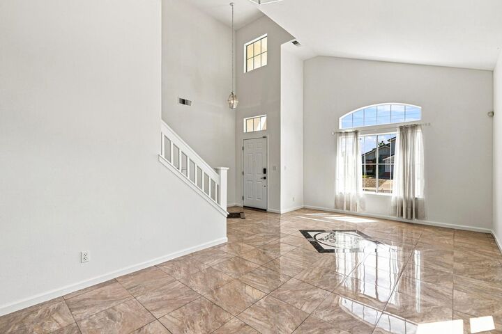 Property Photo:  5034 Comanche Way  CA 94531 