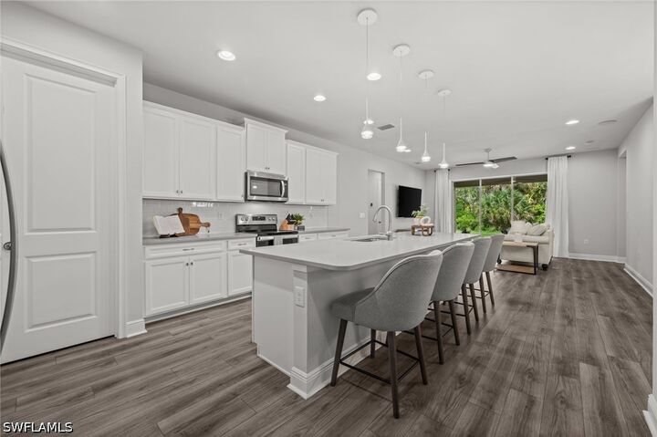 Property Photo: 3849 Helmsman Drive FL 34120