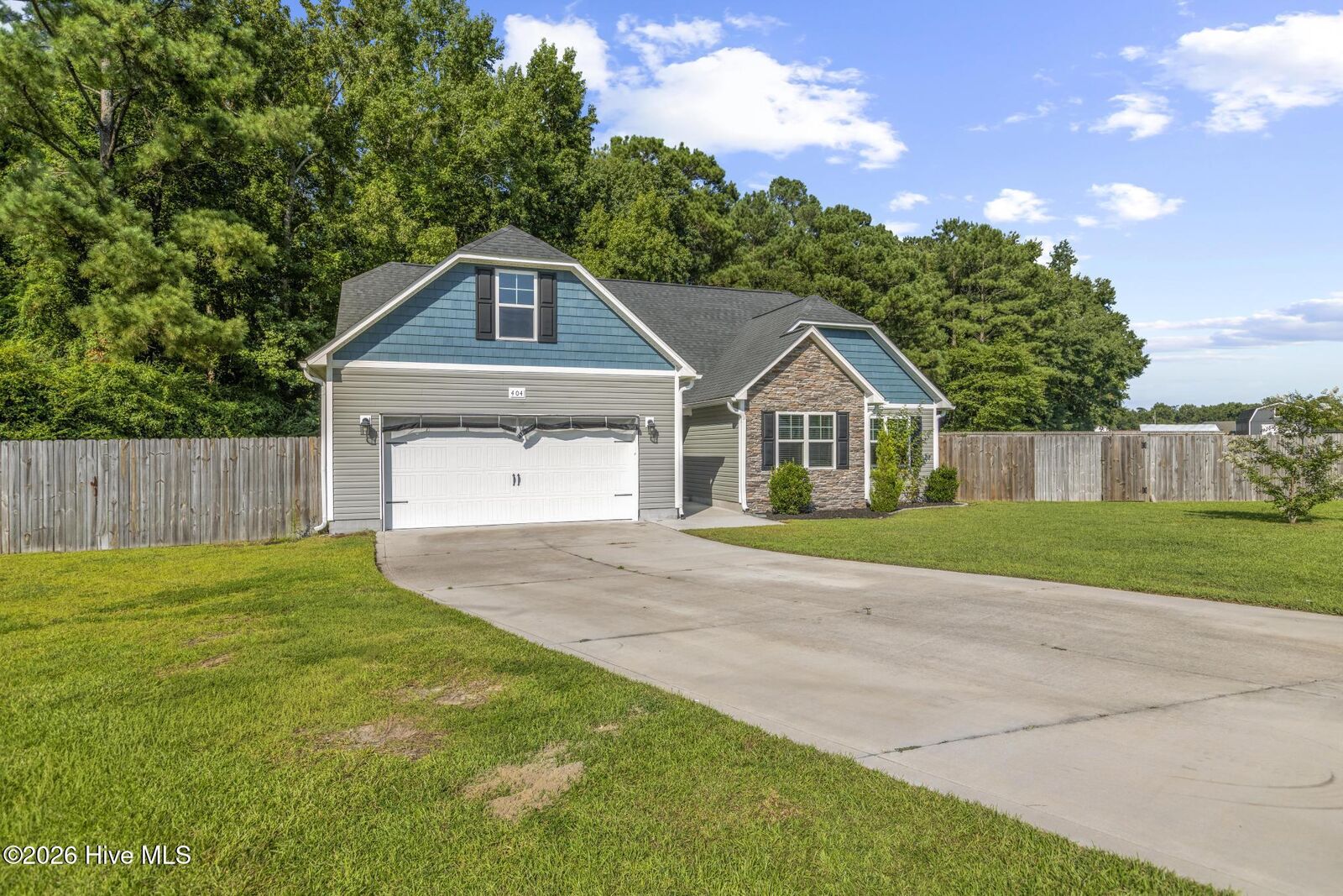 Property Photo:  404 Christopher Columbus Terrace  NC 28540 