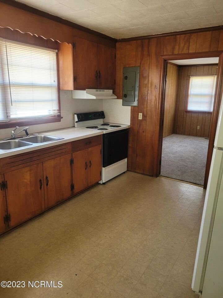 Property Photo: 1313 Lincoln Street B NC 27909