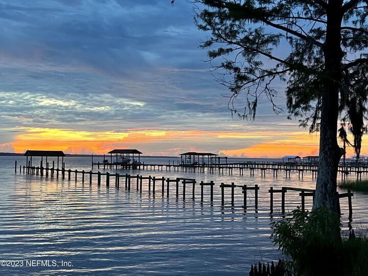 Property Photo:  3217 River Road  FL 32043 